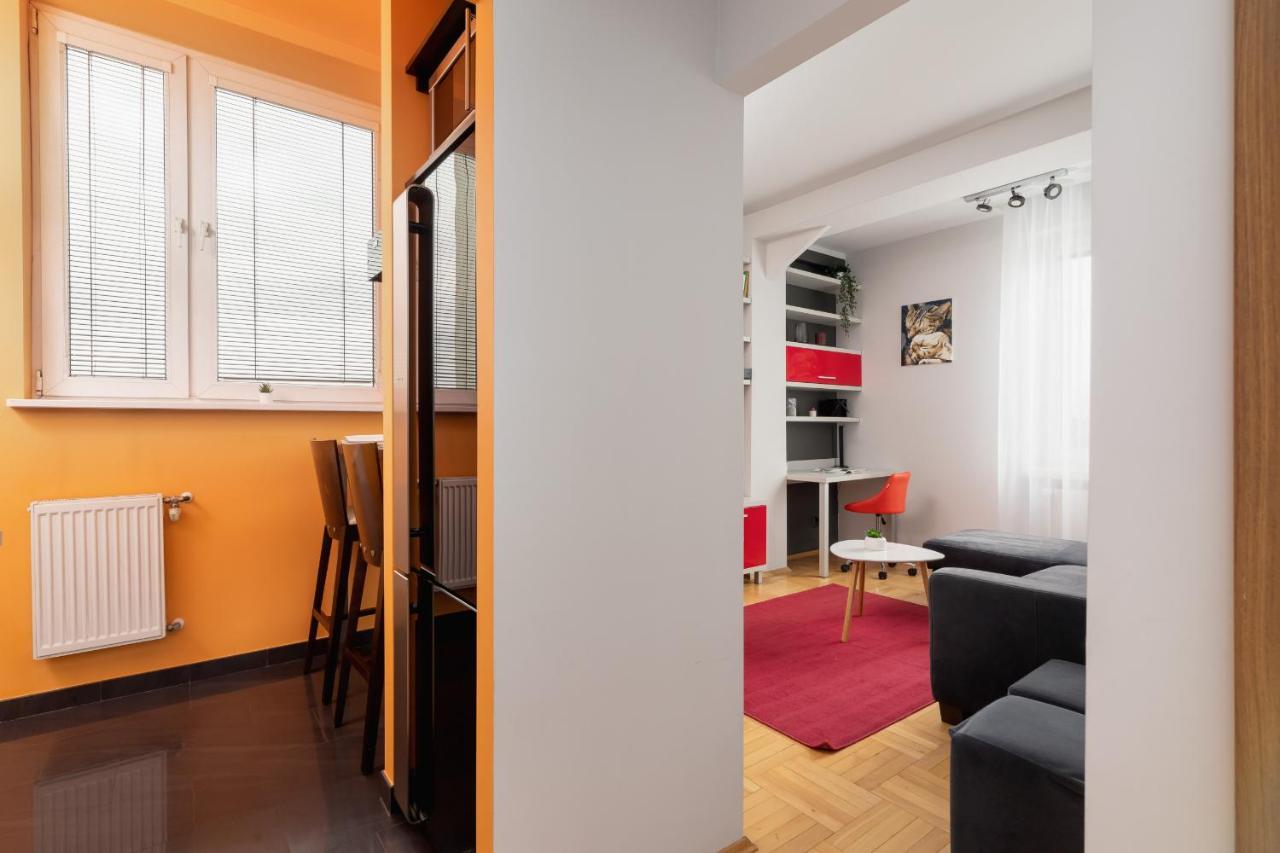 Lagiewniki Sanctuary One Bedroom Apartment By Renters Krakow Bagian luar foto